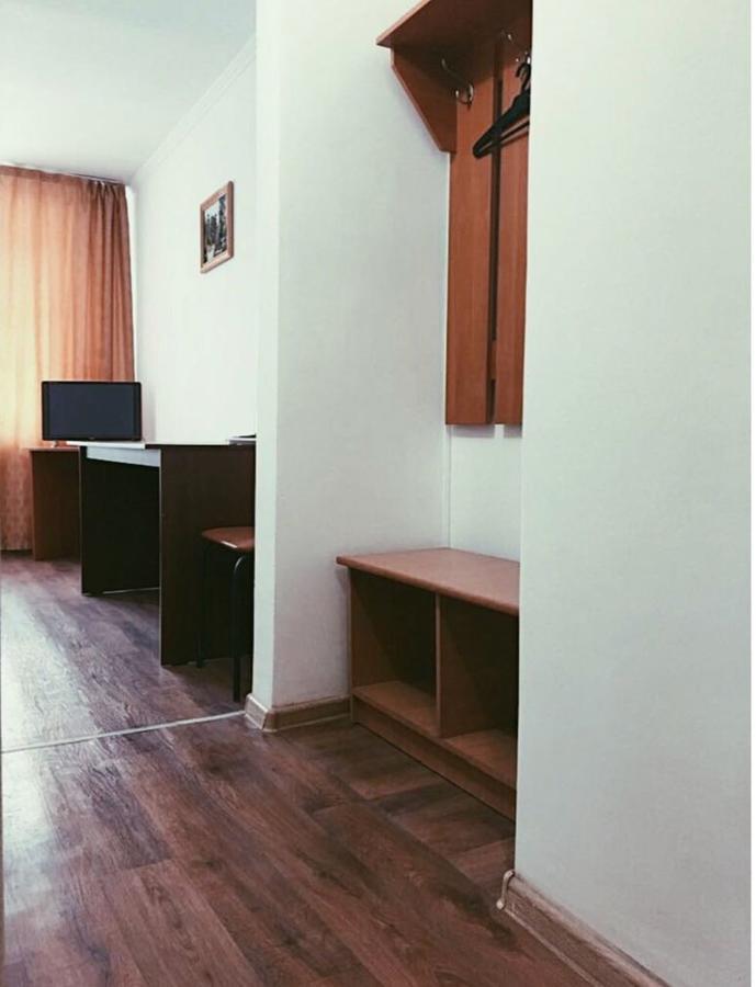 Turist Hotel Karaganda Ngoại thất bức ảnh