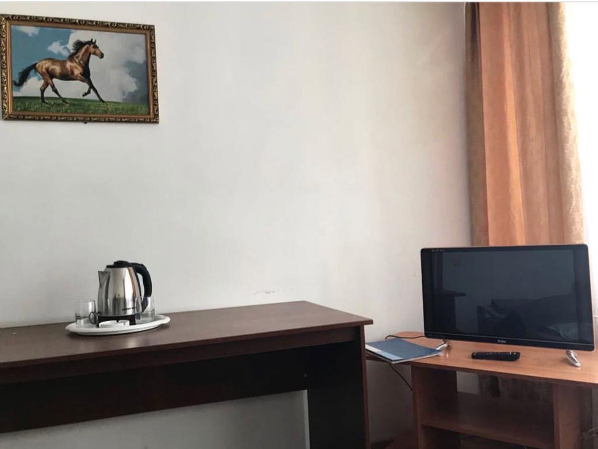 Turist Hotel Karaganda Ngoại thất bức ảnh